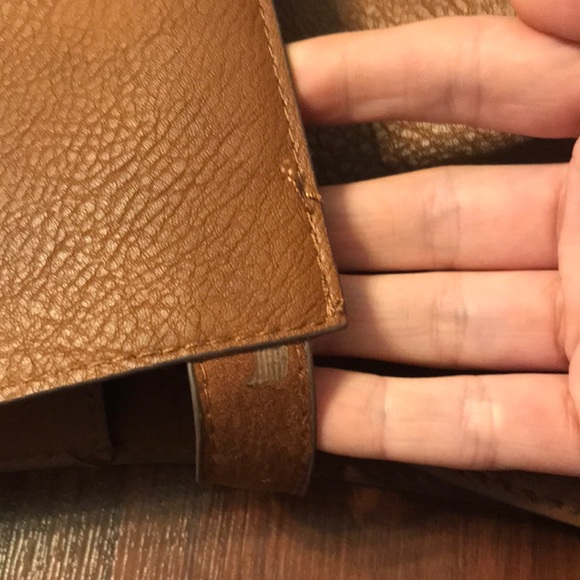 Universal Thread Bag - Picture 4 of 16